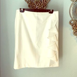 White House black market skirt with ruffle